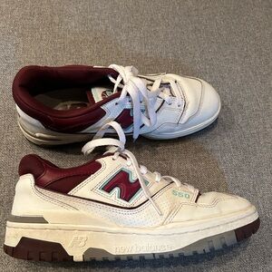 NB-550 white burgundy turquoise combo - size 8 women’s (6.5 men’s)